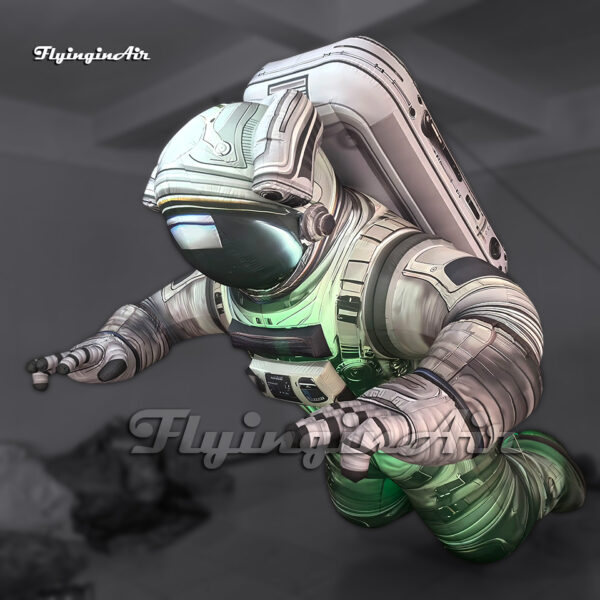 Hombre espacial hinchable gigante con iluminación LED - Decoración escénica profesional