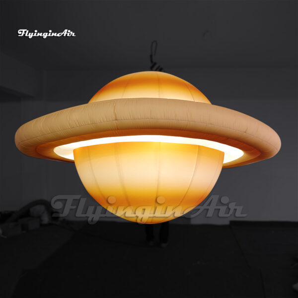 Esfera planetaria gigante colgante de Saturno con iluminación personalizable - Globo del sistema solar para eventos exclusivos