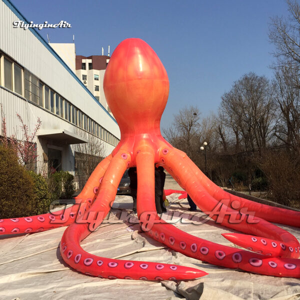 Pulpo gigante inflable naranja para decoración de parques
