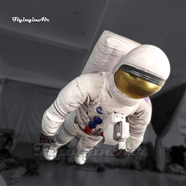 modelo de maniquí de astronauta inflable gigante colgante para la decoración del carnaval