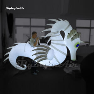 Disfraz Portátil Inflable de Caballito de Mar con Luces LED para Desfiles3