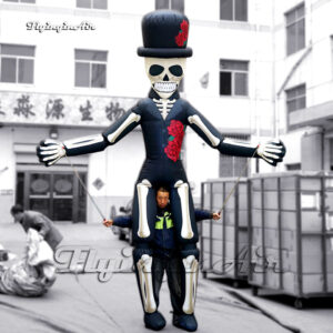 Marioneta controlable de hombre calavera esqueleto inflable1