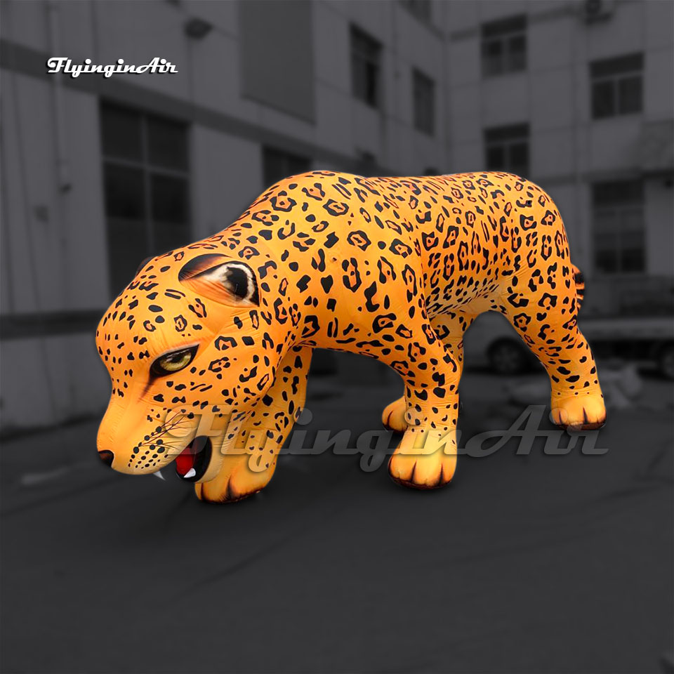 Modelo de Leopardo Animal Inflable Gigante Realista (7m Largo) - Para Decoración de Parques